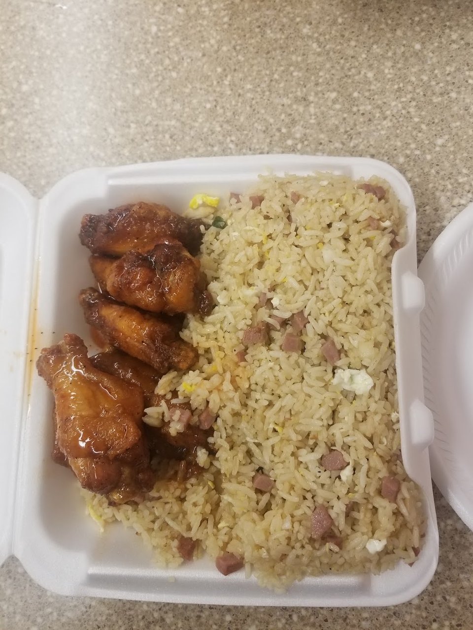 Spicy Chicken Wing Basket